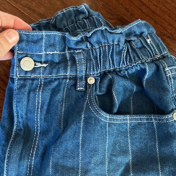 LOFT Blue Jean Shorts with Elastic Waistband - Picture 4 of 5
